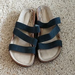 JBU by Jambu size 9 sandals